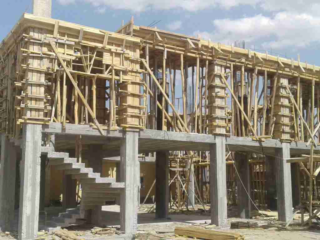 Alaşehir İnşaat Kalıpçısı